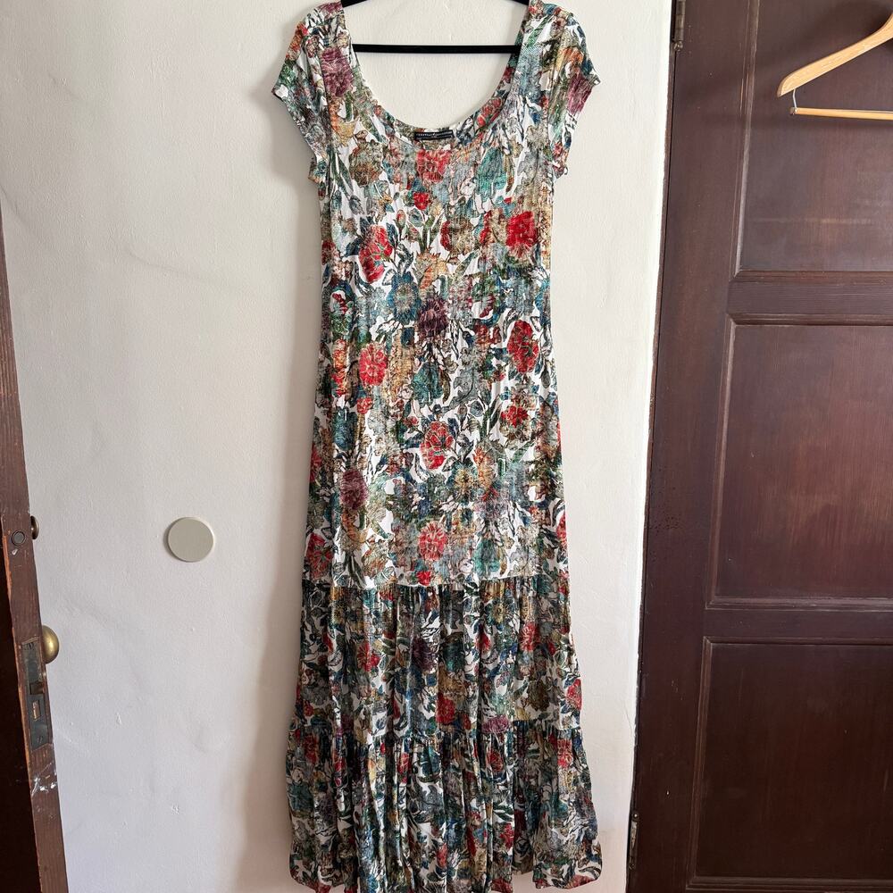 PERUVIAN CONNECTION | White Floral Pattern Cap Sleeve Tiered Maxi Dress Medium